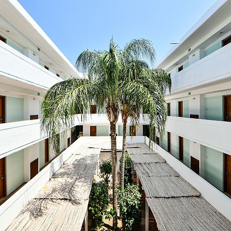 Forum Beach Lalyssos 외부 사진