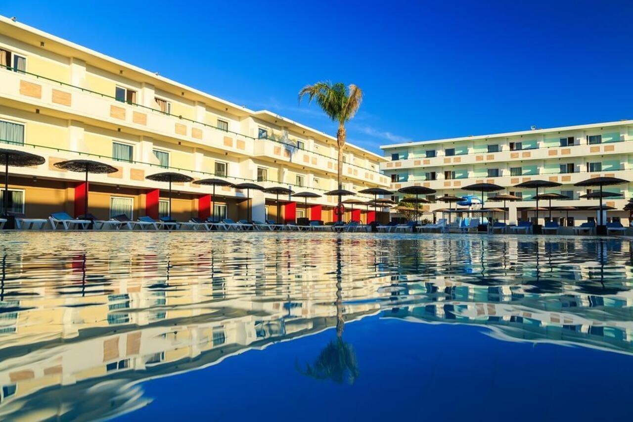 Forum Beach Lalyssos 외부 사진